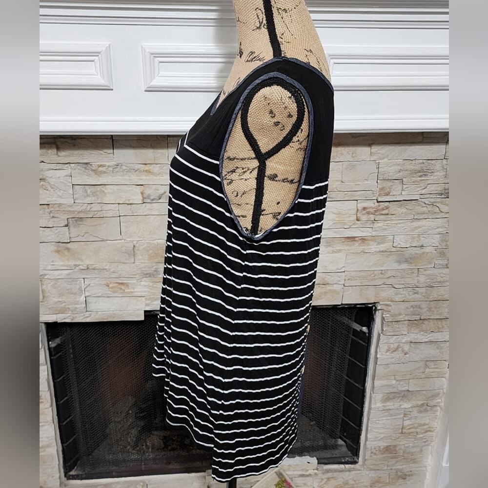 Striped Super Soft Button Detail Task Top Size Xl - image 3